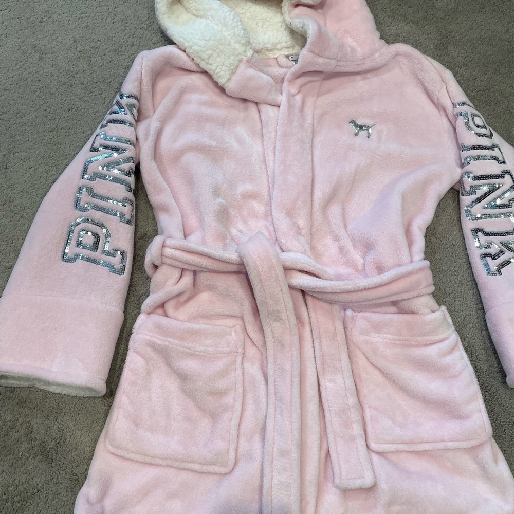 Soft fleece PINK, thigh length robe with hood. Only used a couple times